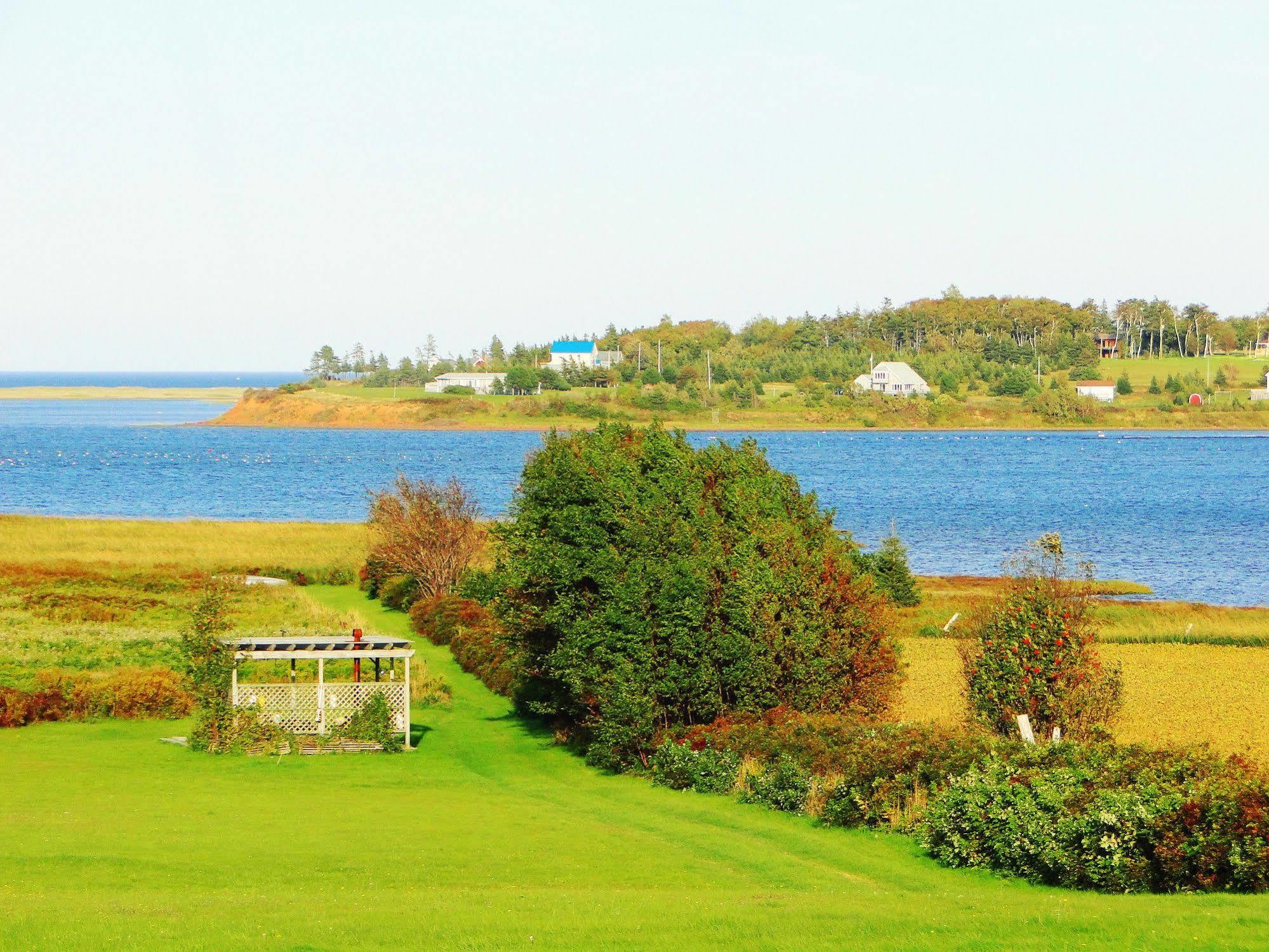 Blue Crest Cottages North Rustico Buitenkant foto